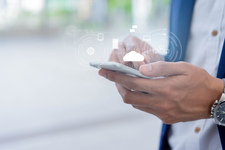 Besparen op telefoonabonnement